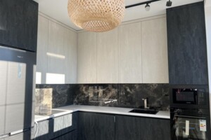 Продаж квартири, Рівне, р‑н. Новий Двір, Гостинна вулиця, буд. 19