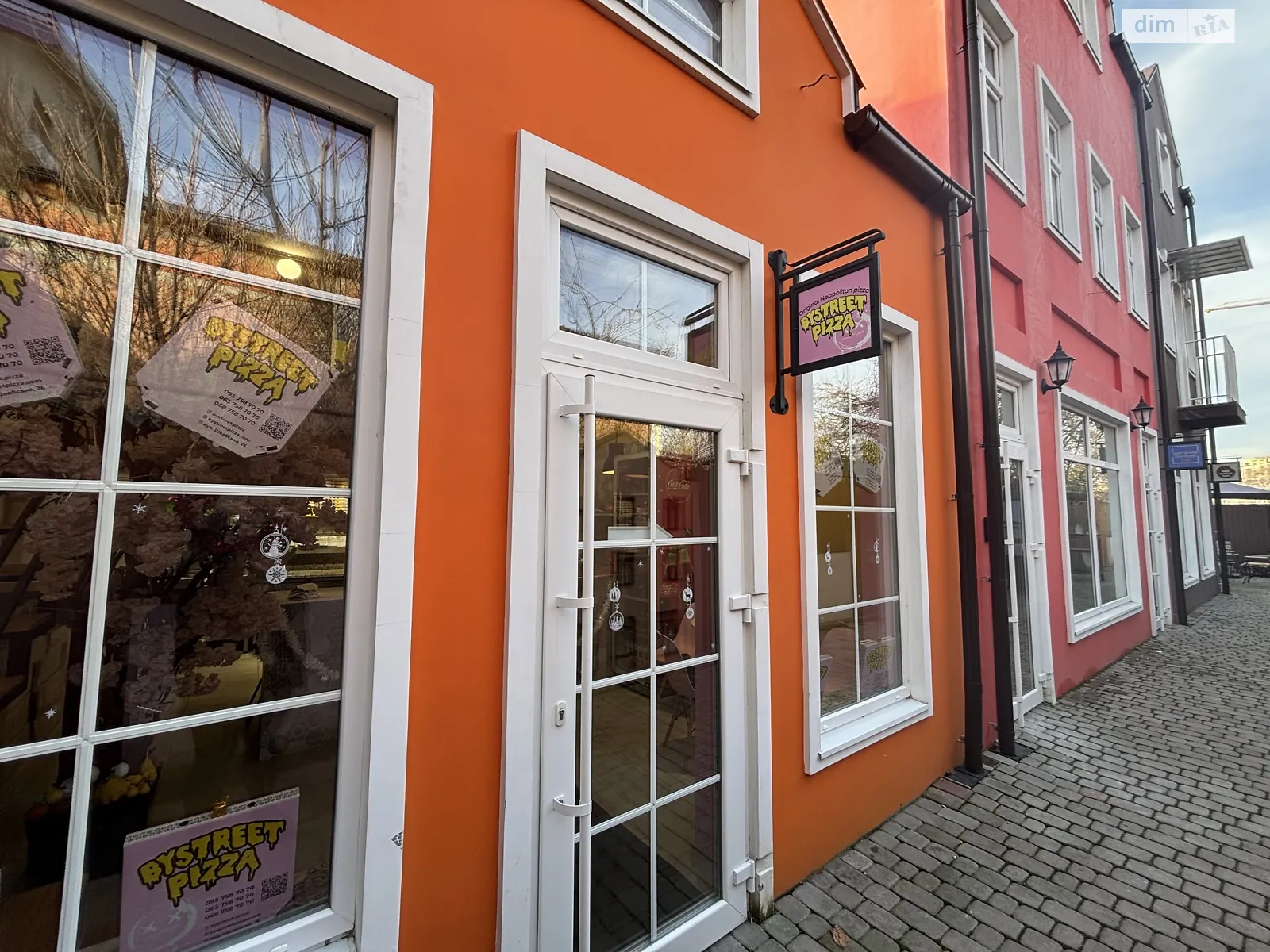 Продается объект сферы услуг 55 кв. м в 2-этажном здании, цена: 20000 $ - фото 1