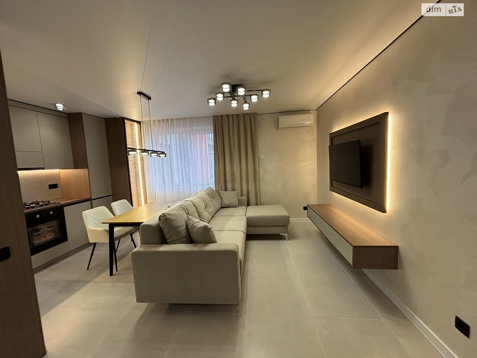 Продається 1-кімнатна квартира 53.2 кв. м у Хмельницькому, вул. Проскурівського Підпілля, 165Е - фото 1