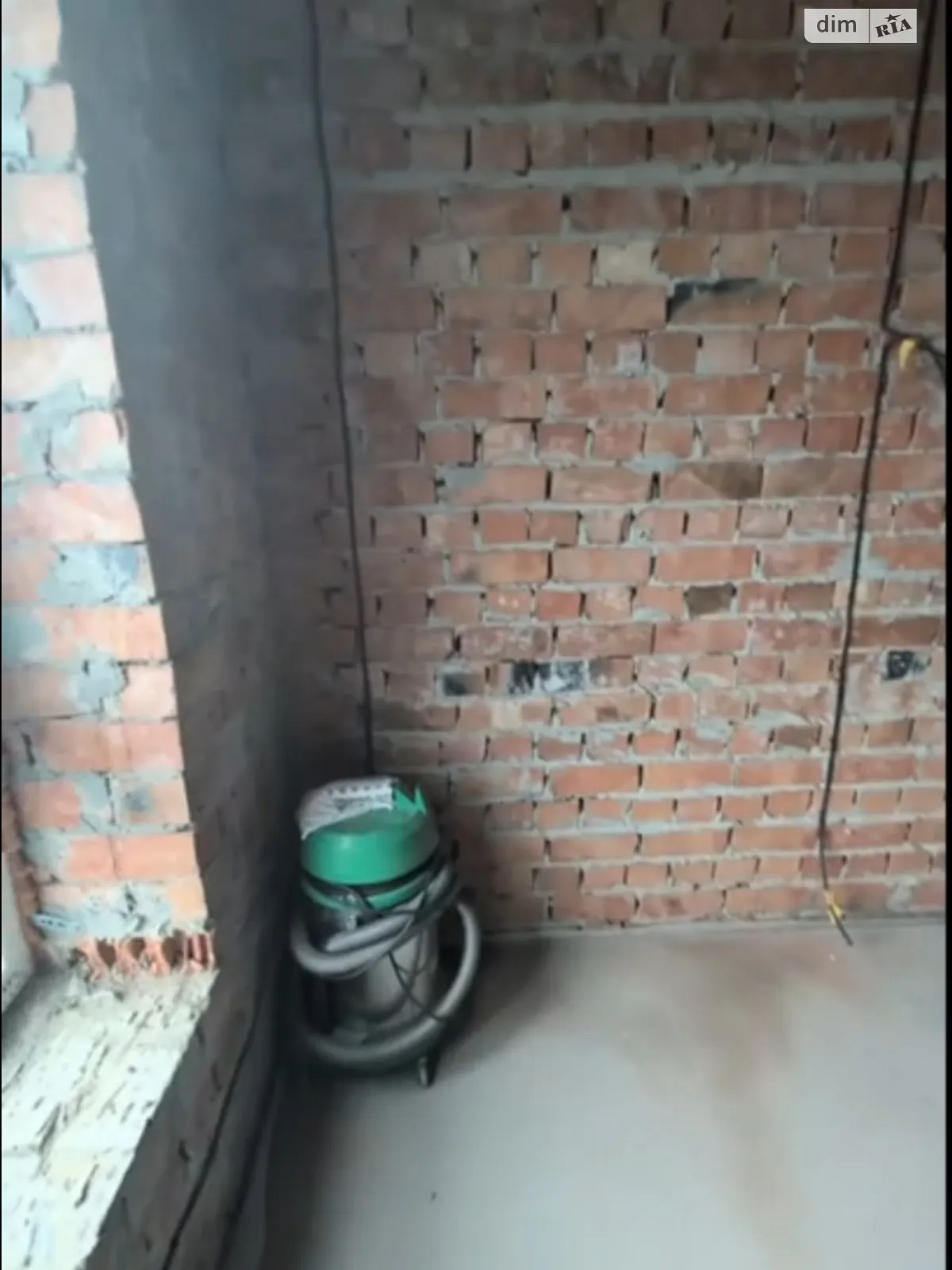 Продается 2-комнатная квартира 27 кв. м в Гостомеле, ул. Мирная, 3А - фото 1