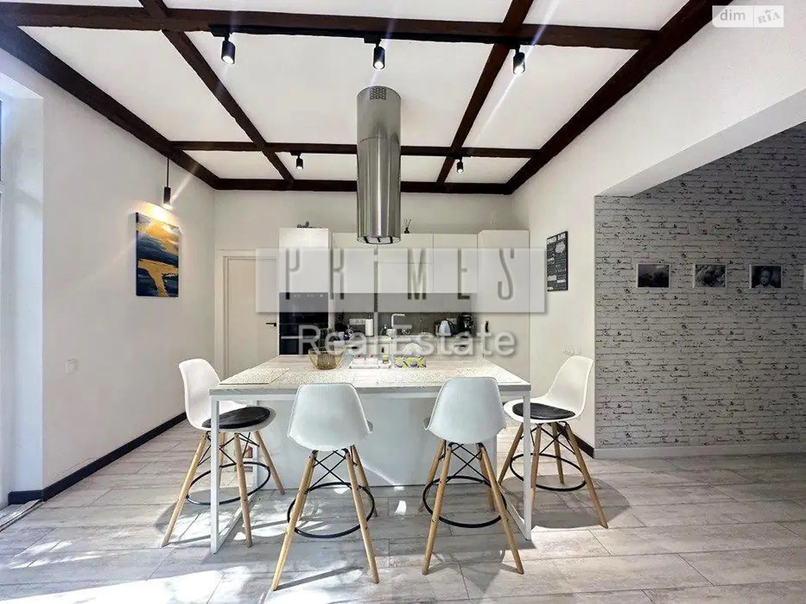 Сдается в аренду одноэтажный дом 120 кв. м с садом, цена: 1700 $ - фото 1