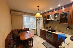 Продаж квартири, Дніпро, р‑н. Березинка, Березинська вулиця, буд. 32