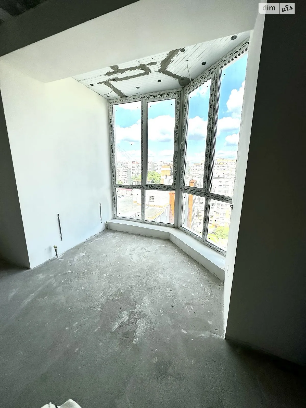 Продается 1-комнатная квартира 53.3 кв. м в Хмельницком, Старокостянтиновское шоссе - фото 1