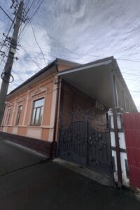 Продаж квартири, Чернівці, р‑н. Першотравневий, Яремчука Назарія вулиця, буд. 28