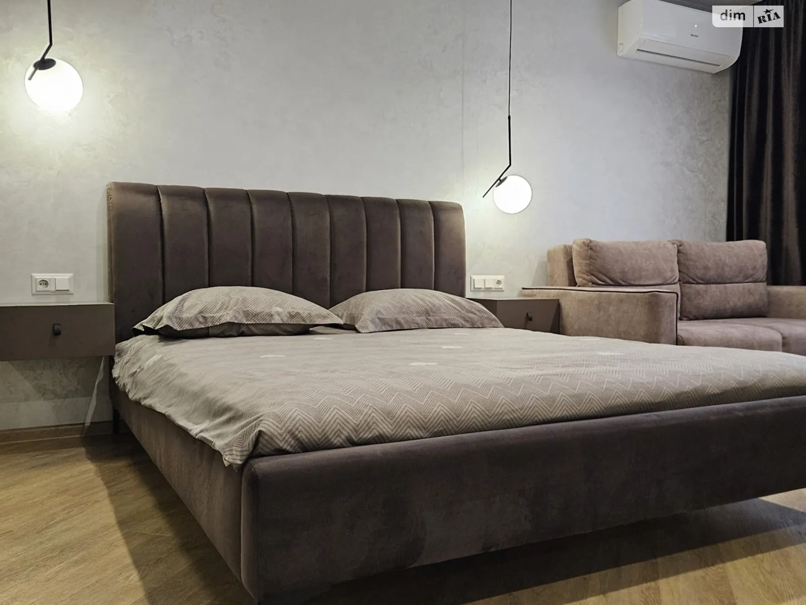 Продается 1-комнатная квартира 40 кв. м в Хмельницком, просп. Мира, 63Г - фото 1