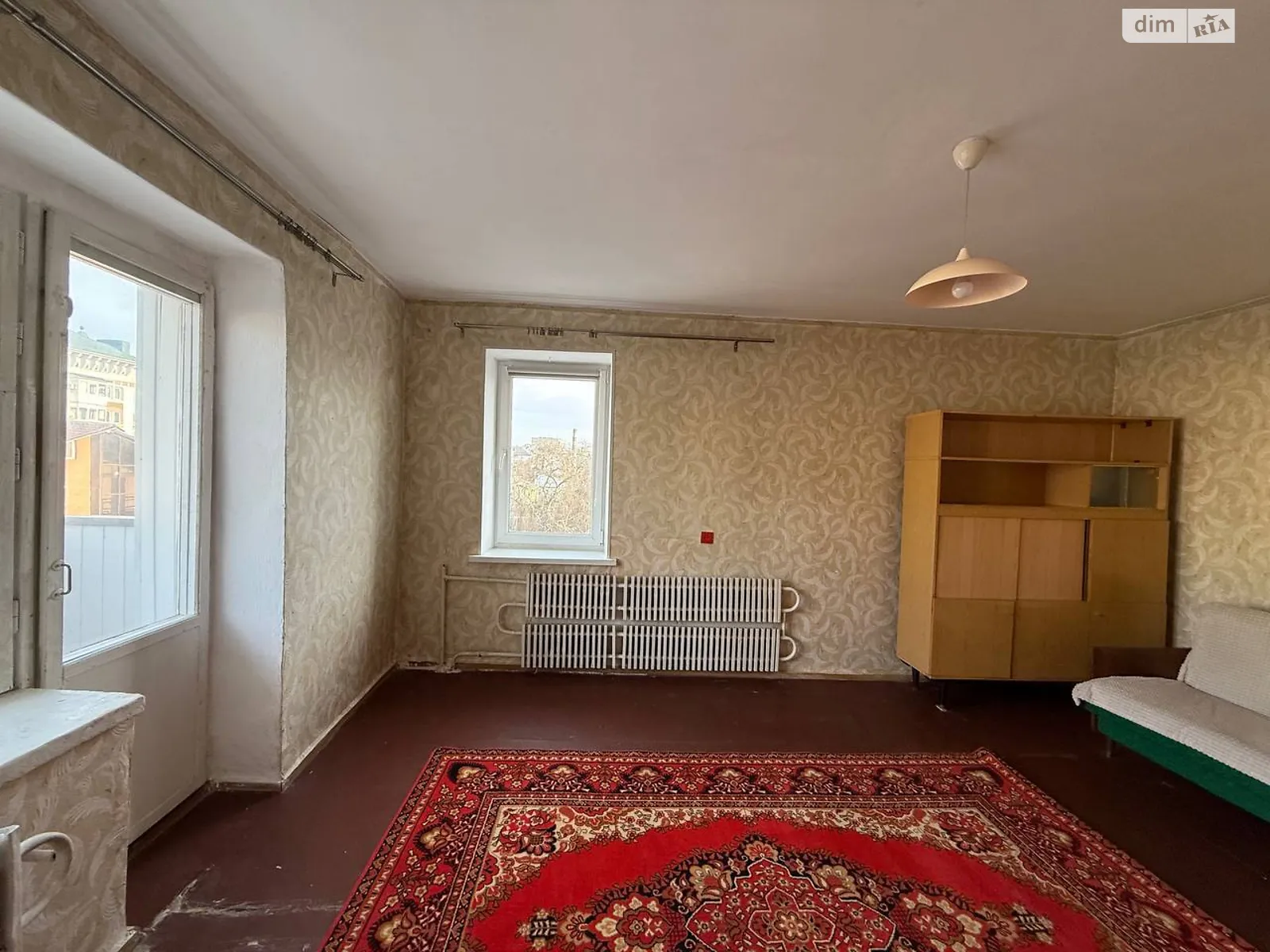 Продается 1-комнатная квартира 36.6 кв. м в Ровно, ул. Замковая - фото 1