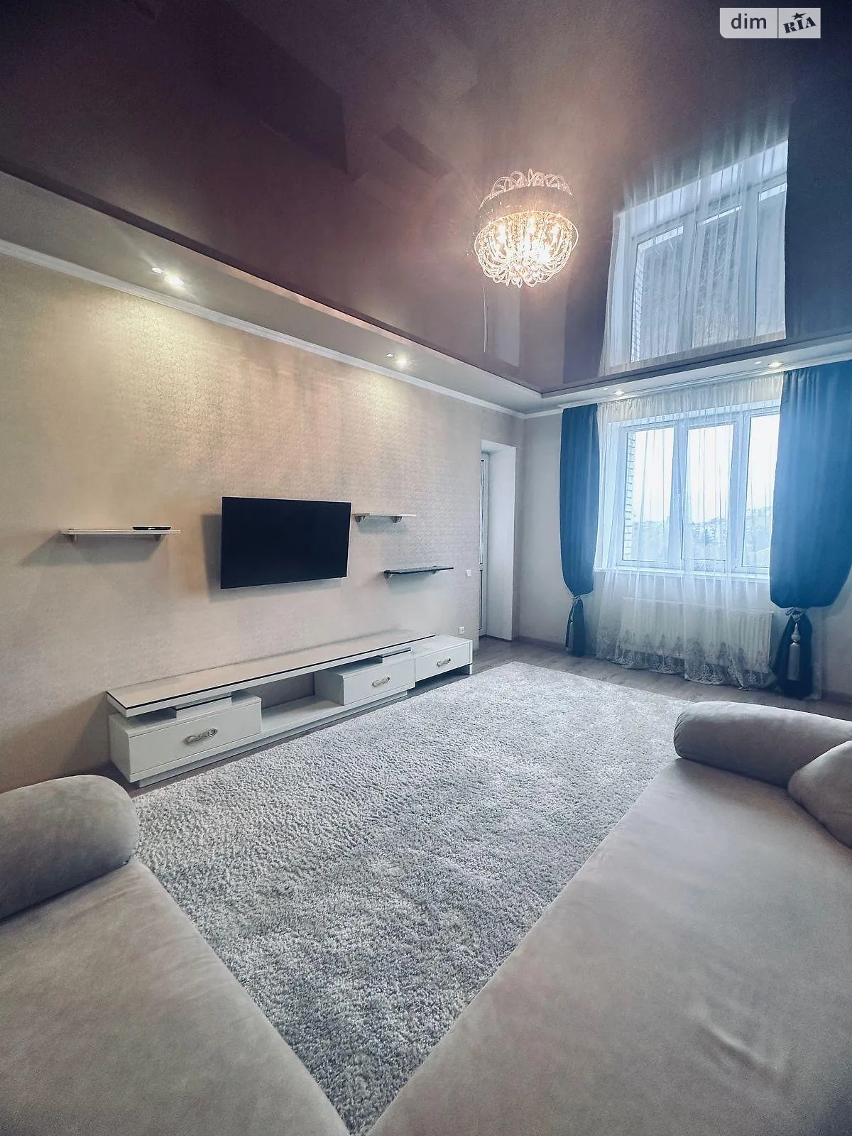 Здається в оренду 1-кімнатна квартира 49.1 кв. м у Хмельницькому - фото 1