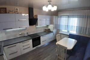 Продаж квартири, Київ, р‑н. Троєщина, Милославська вулиця, буд. 4