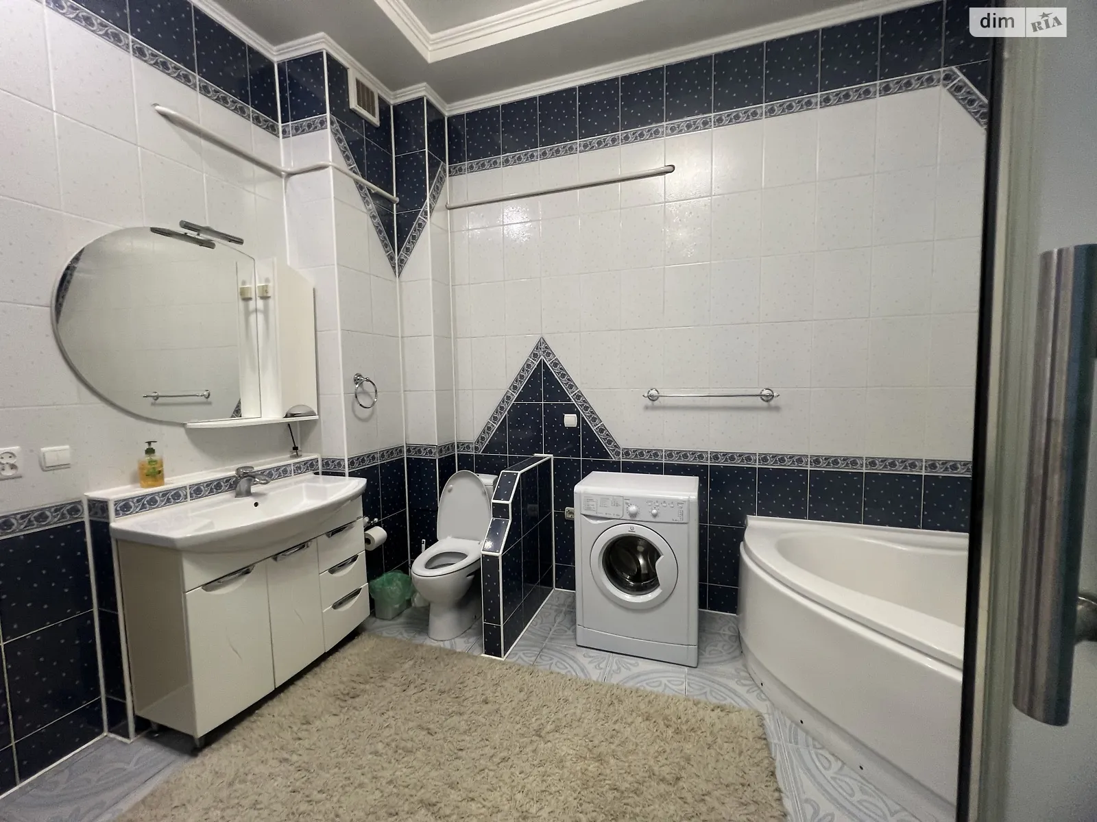 2-комнатная квартира 80 кв. м в Тернополе, ул. Валовая, 16 - фото 1