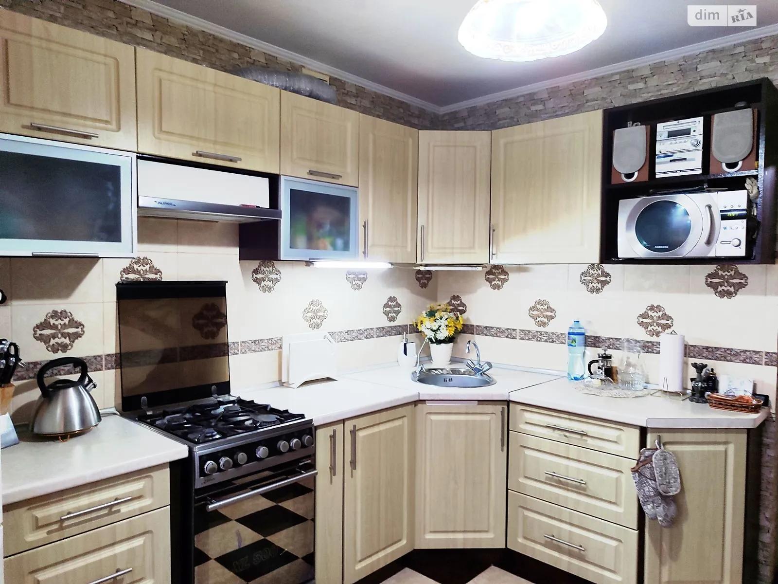 Продается 3-комнатная квартира 74.8 кв. м в Виннице, ул. Антонова Олега - фото 1