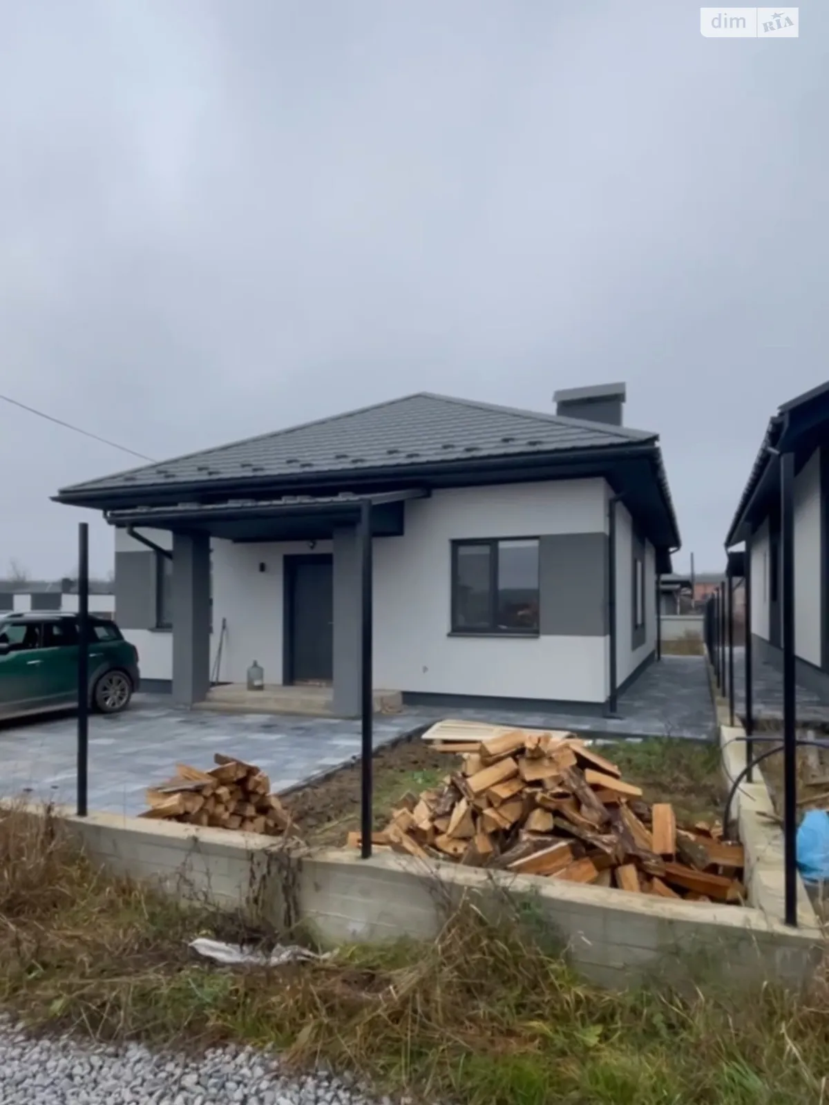 Продается одноэтажный дом 90 кв. м с участком, цена: 145000 $ - фото 1