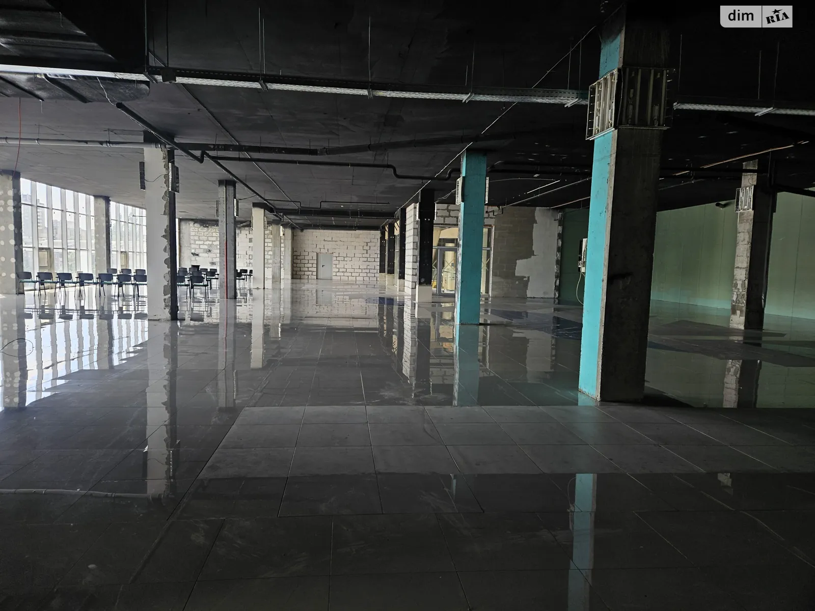 Сдается в аренду офис 1396 кв. м в бизнес-центре, цена: 11168 $ - фото 1