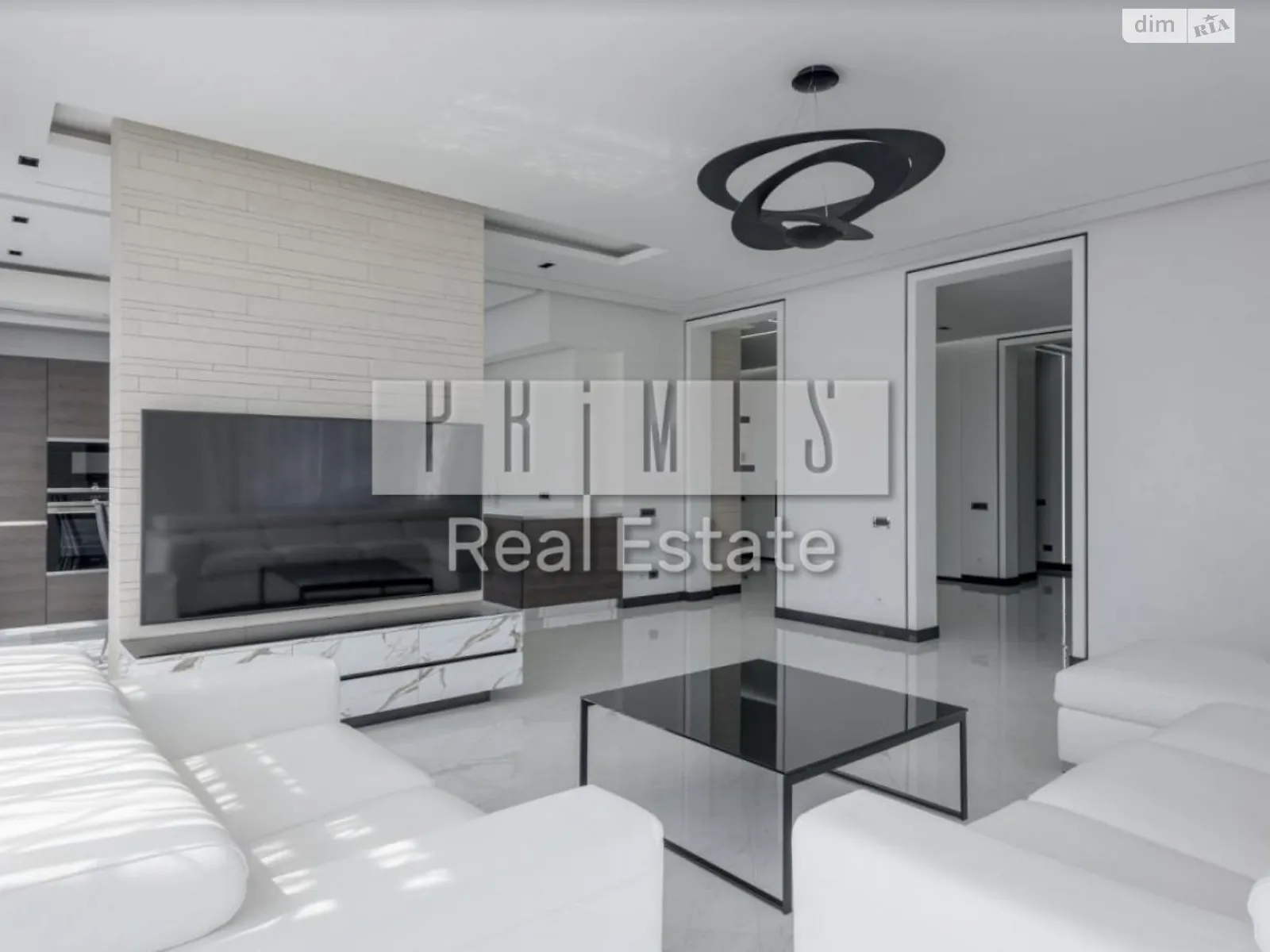 Сдается в аренду 4-комнатная квартира 137.5 кв. м в Киеве, ул. Андрея Верхогляда(Драгомирова), 17 - фото 1