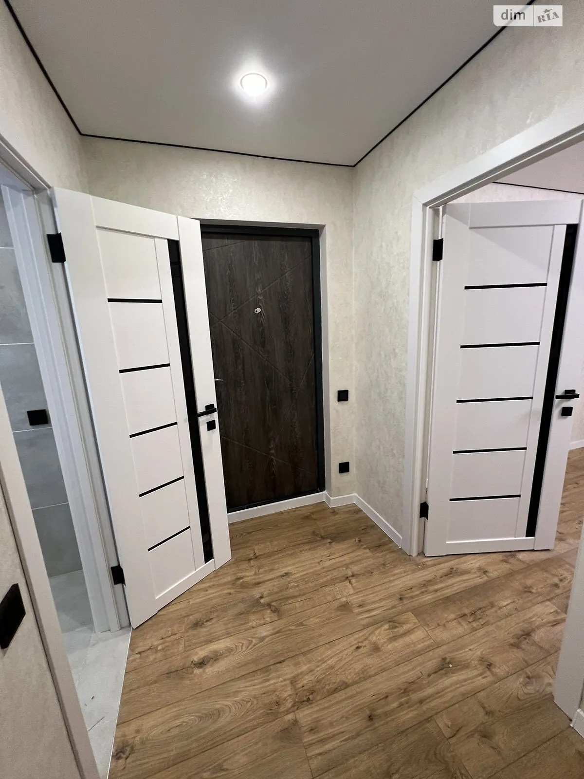 Продается 1-комнатная квартира 38 кв. м в Виннице, ул. Стельмаха, 23 - фото 1