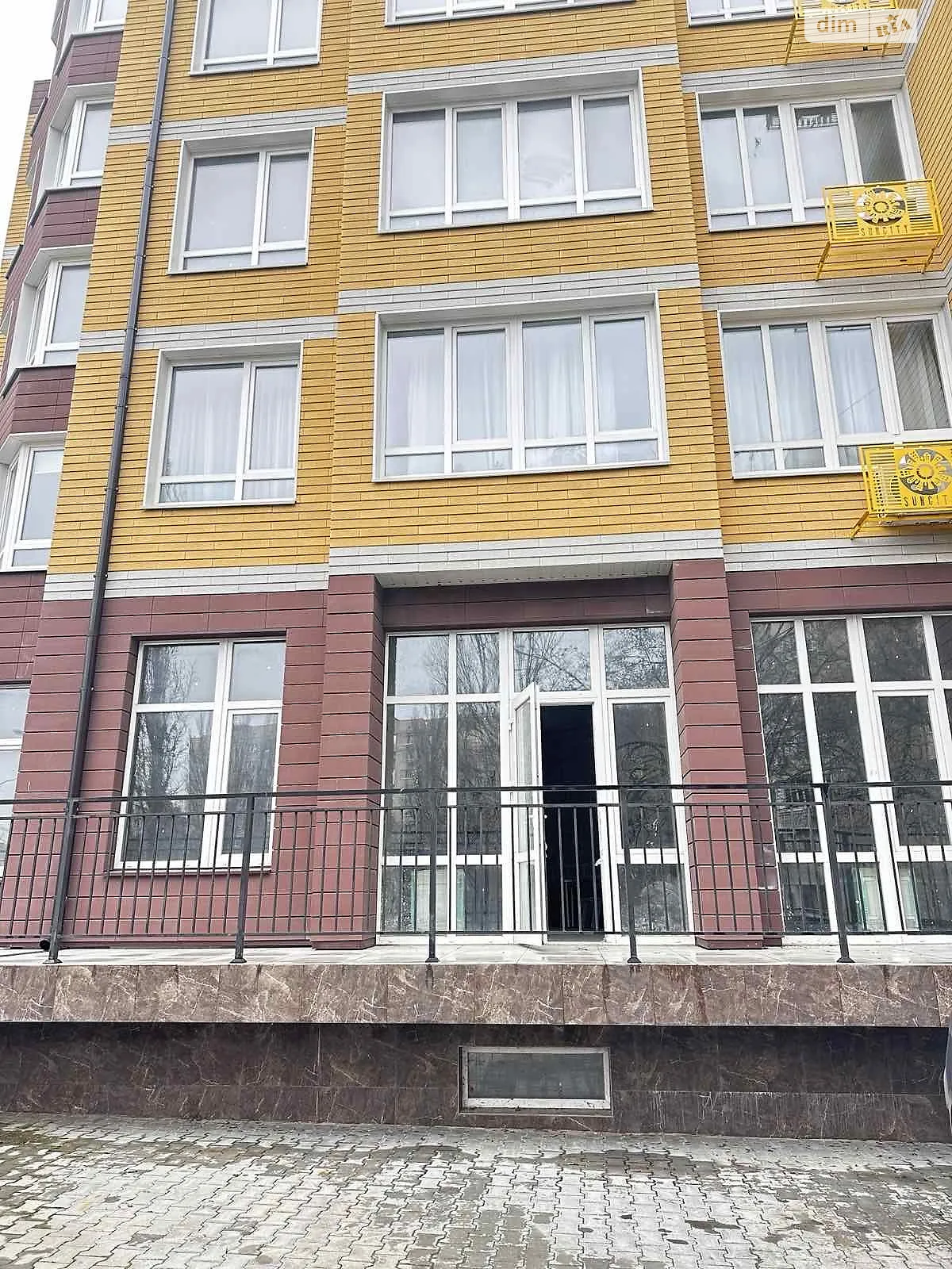 Продається приміщення вільного призначення 42.5 кв. м в 5-поверховій будівлі, цена: 47300 $ - фото 1