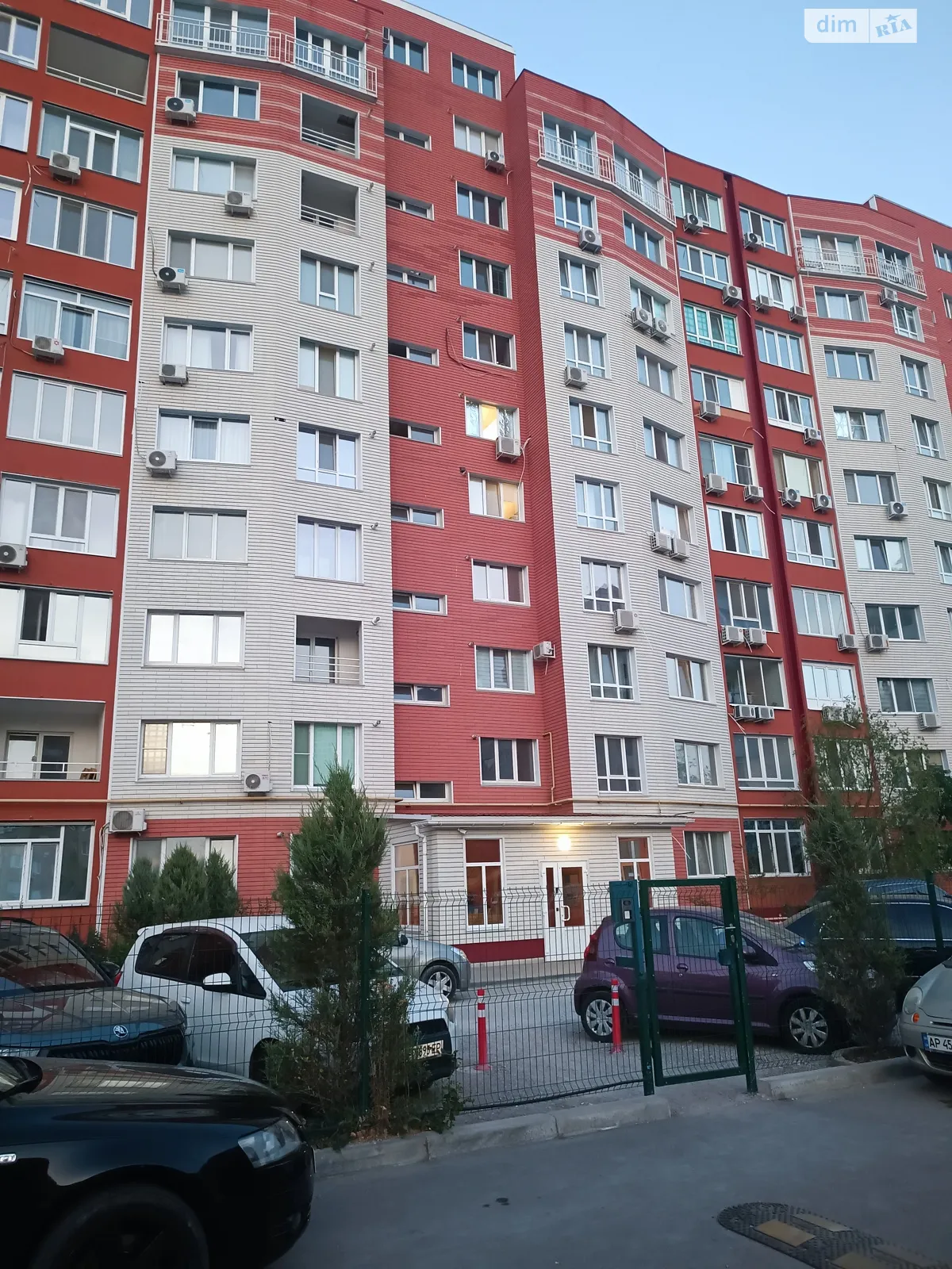 2-комнатная квартира 72.3 кв. м в Запорожье, ул. Владимира Украинца(Новокузнецкая) - фото 1