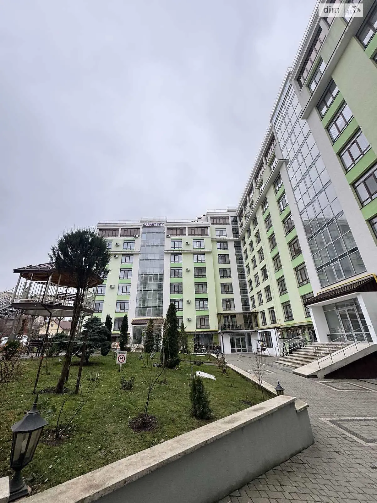 Продается 2-комнатная квартира 86.7 кв. м в Трускавце, ул. Олексы Довбуша, 15 - фото 1