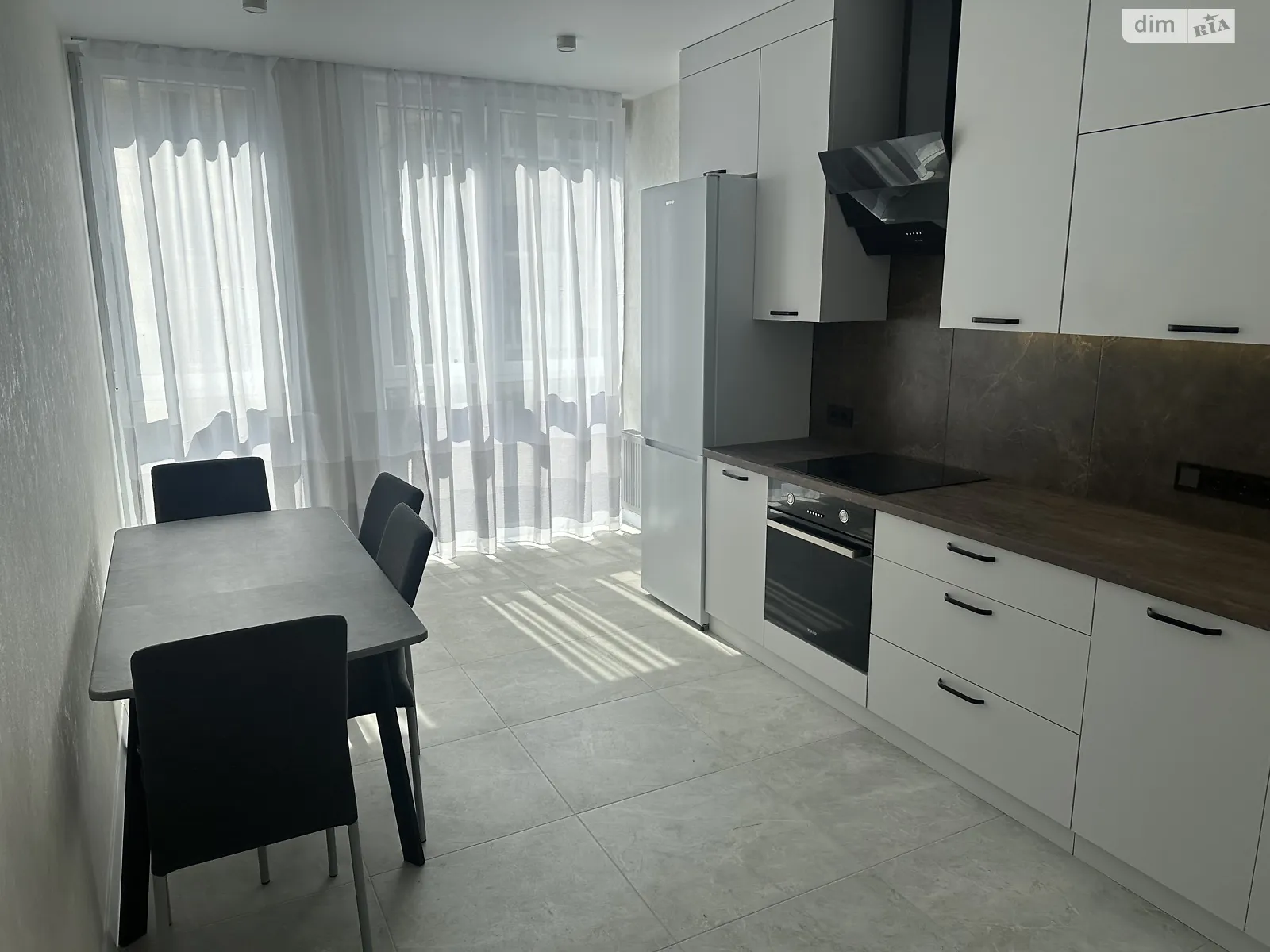 Сдается в аренду 1-комнатная квартира 38 кв. м в Виннице, ул. Академика Янгеля, 54 - фото 1