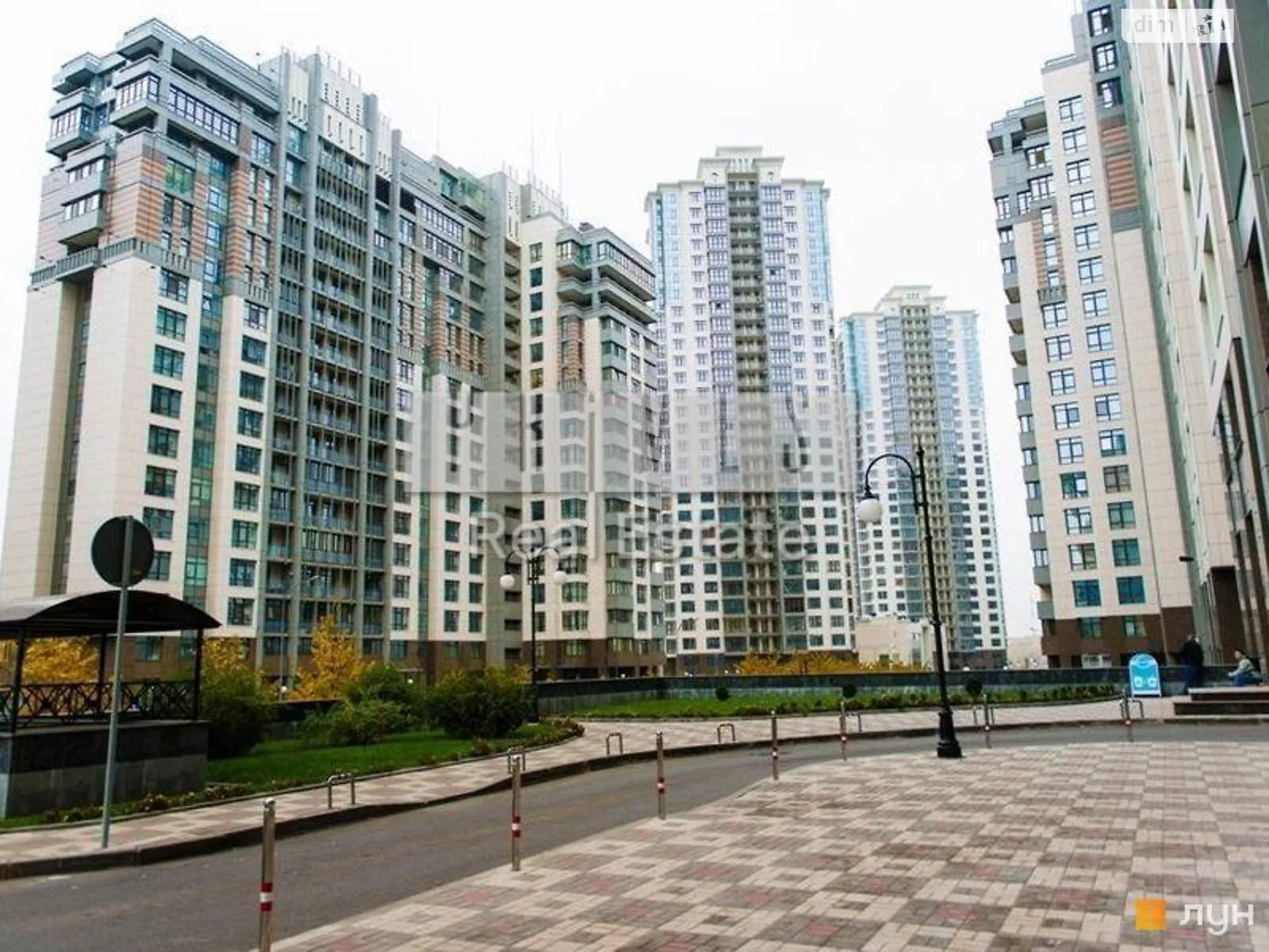 Продается 3-комнатная квартира 92 кв. м в Киеве, ул. Андрея Верхогляда(Драгомирова), 19 - фото 1