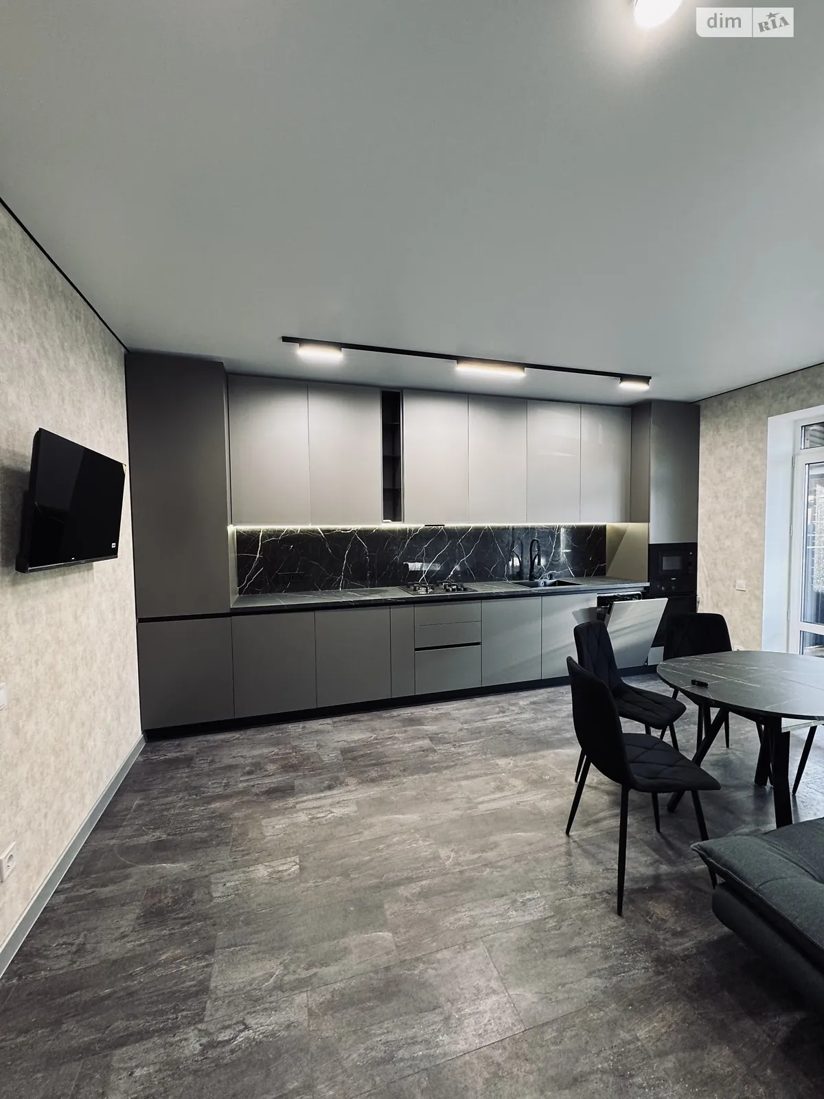 Сдается в аренду одноэтажный дом 70 кв. м с гаражом, цена: 35000 грн - фото 1