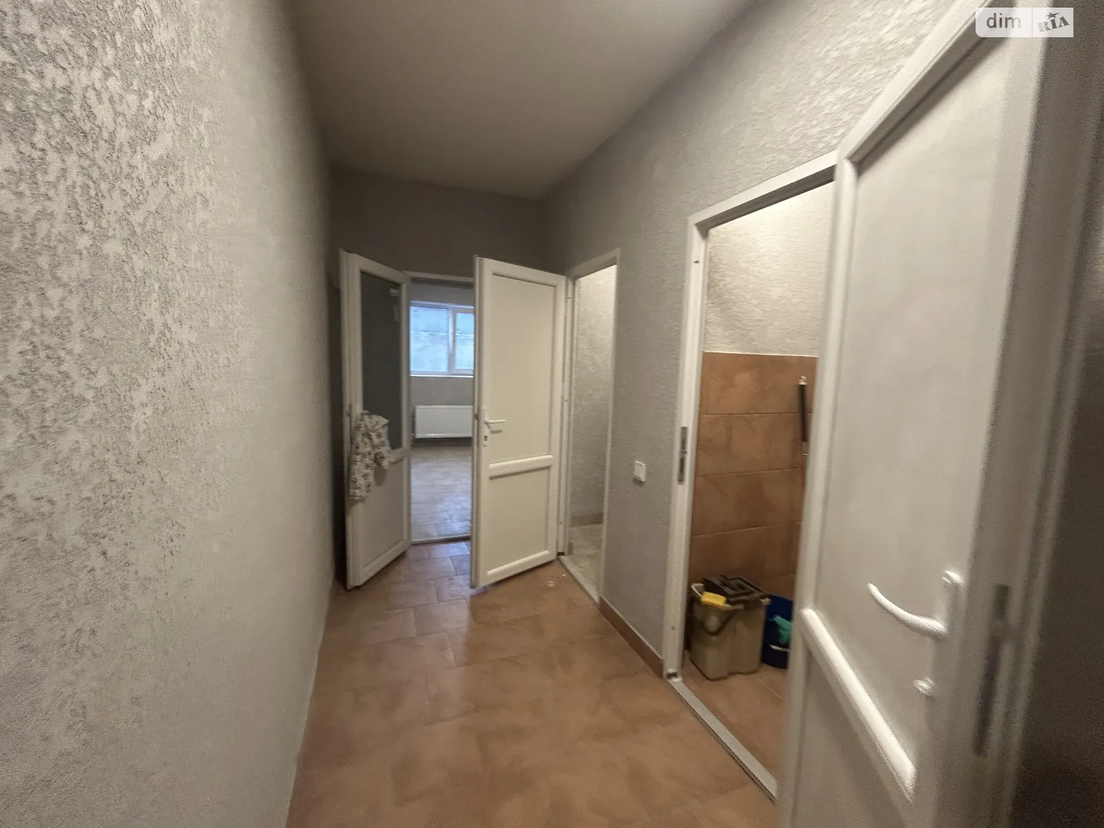 Сдается в аренду офис 88 кв. м в бизнес-центре, цена: 17000 грн - фото 1