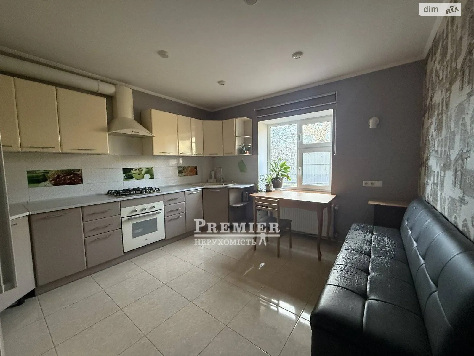 Продається одноповерховий будинок 100 кв. м з подвалом, цена: 180000 $ - фото 1