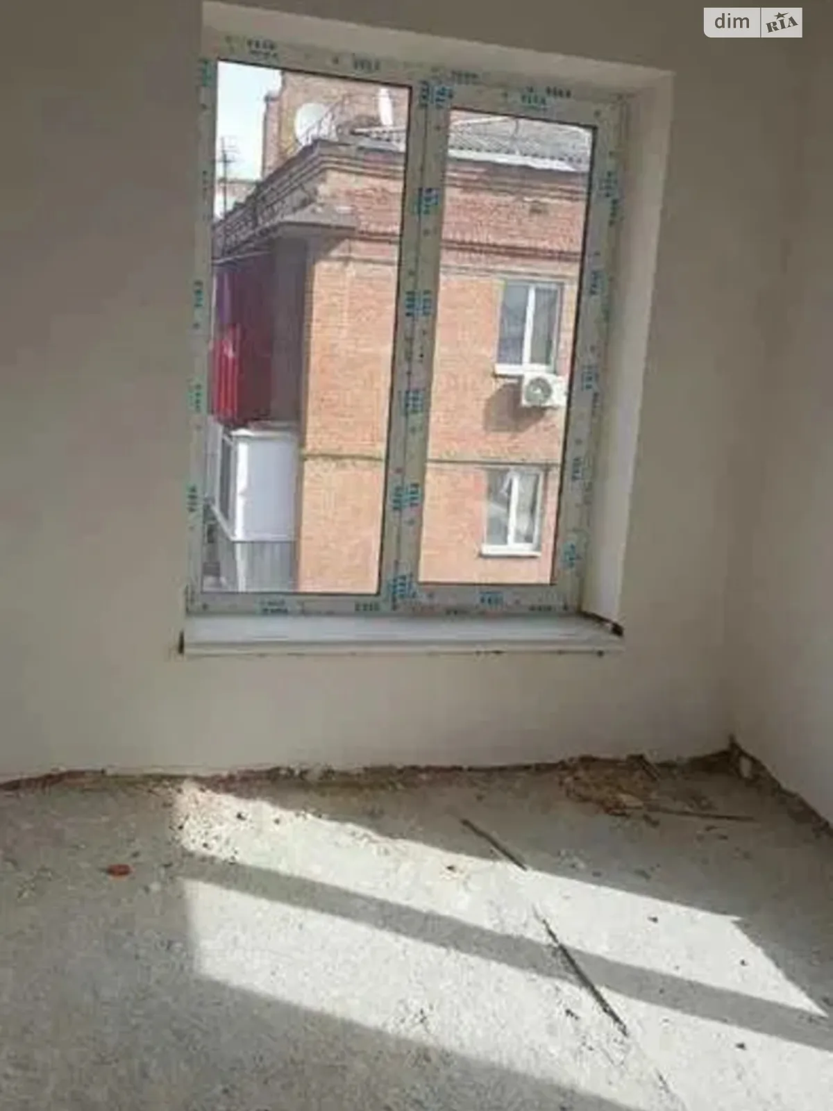 Продается 3-комнатная квартира 91 кв. м в Полтаве, ул. Юлиана Матвийчука(Пушкина) - фото 1