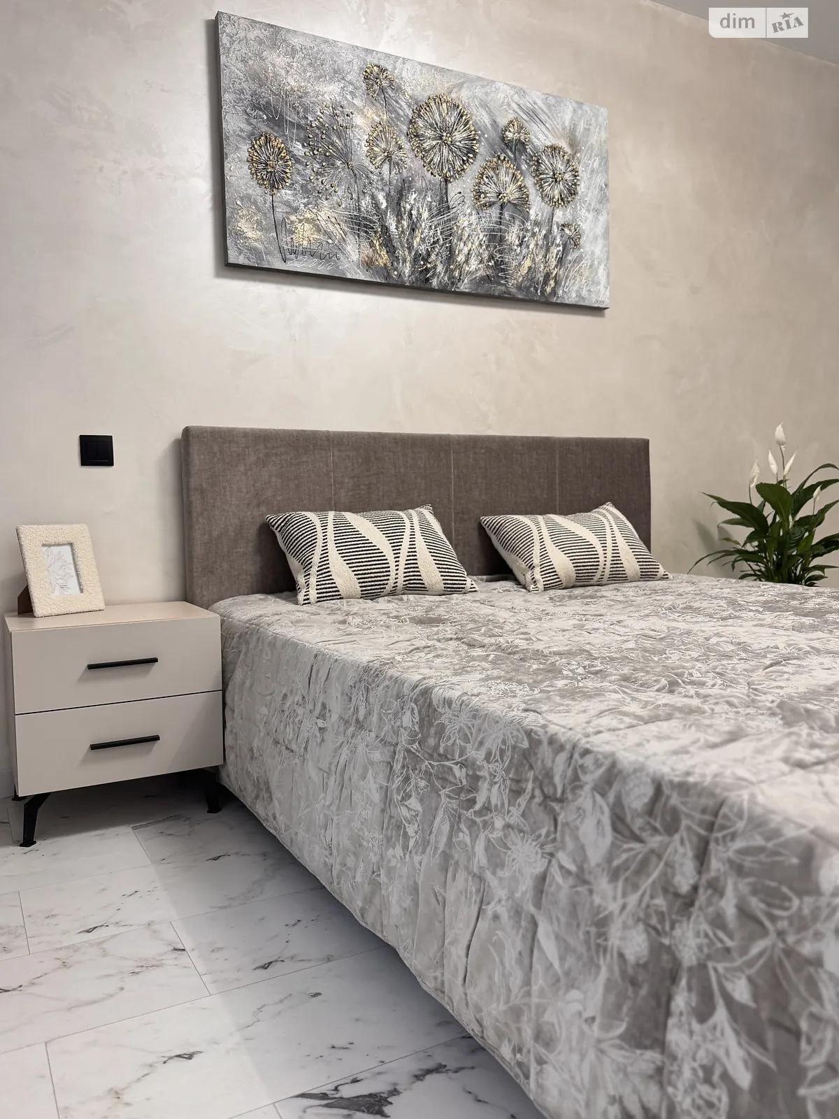 Продается 1-комнатная квартира 42 кв. м в Ирпене, ул. Лесная, 50 - фото 1