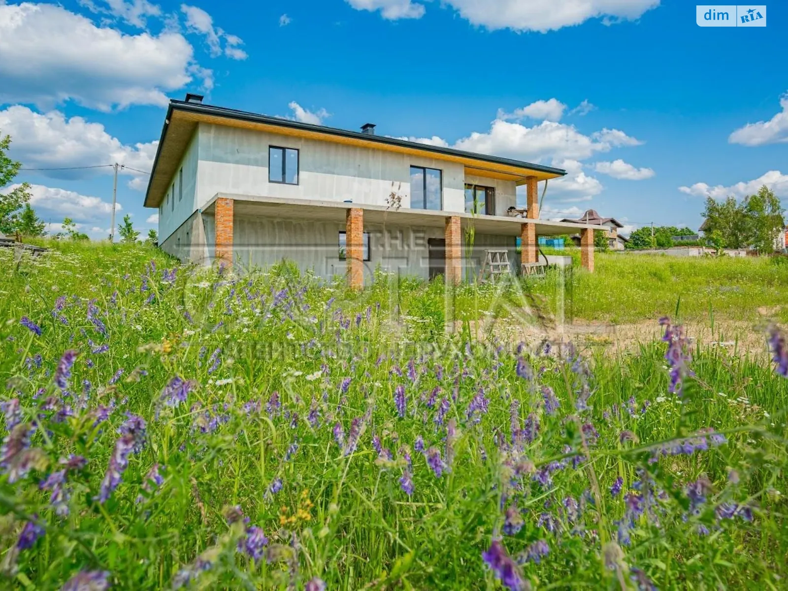 Продается одноэтажный дом 270.5 кв. м с садом, цена: 170000 $ - фото 1