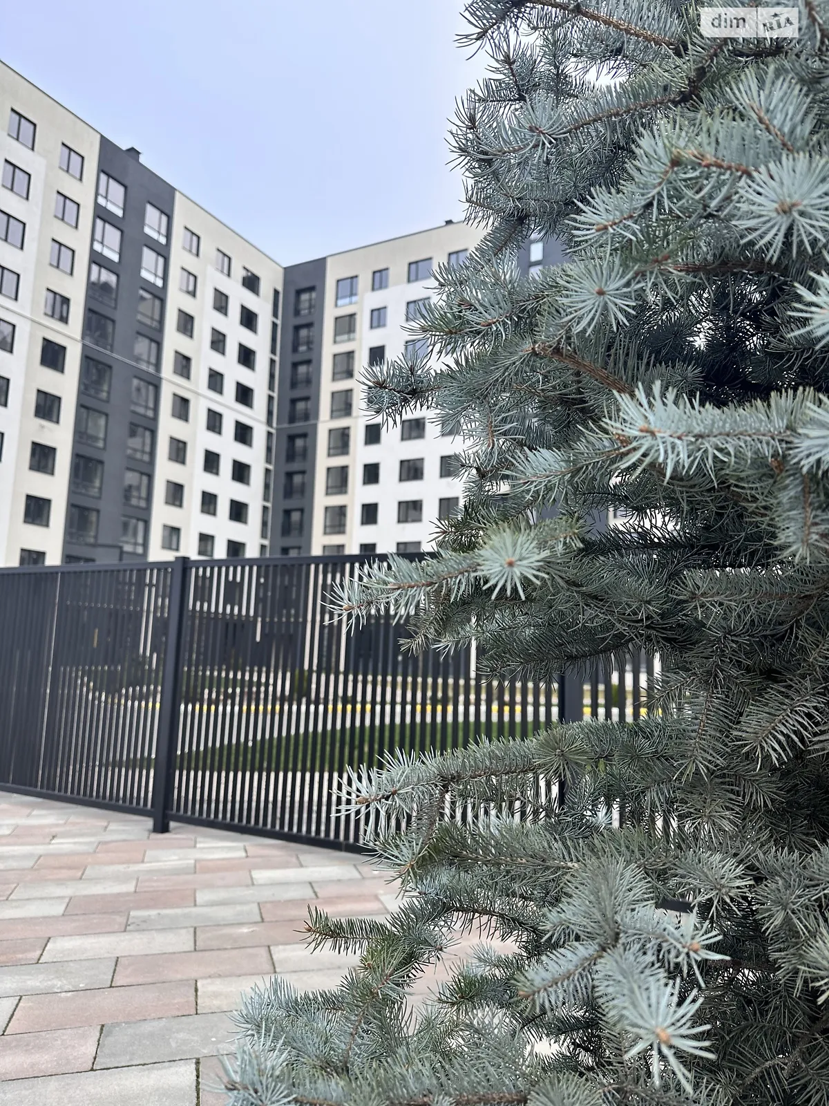 Продається 2-кімнатна квартира 55 кв. м у Бучі, вул. Миколи Мозгового, 2 - фото 1