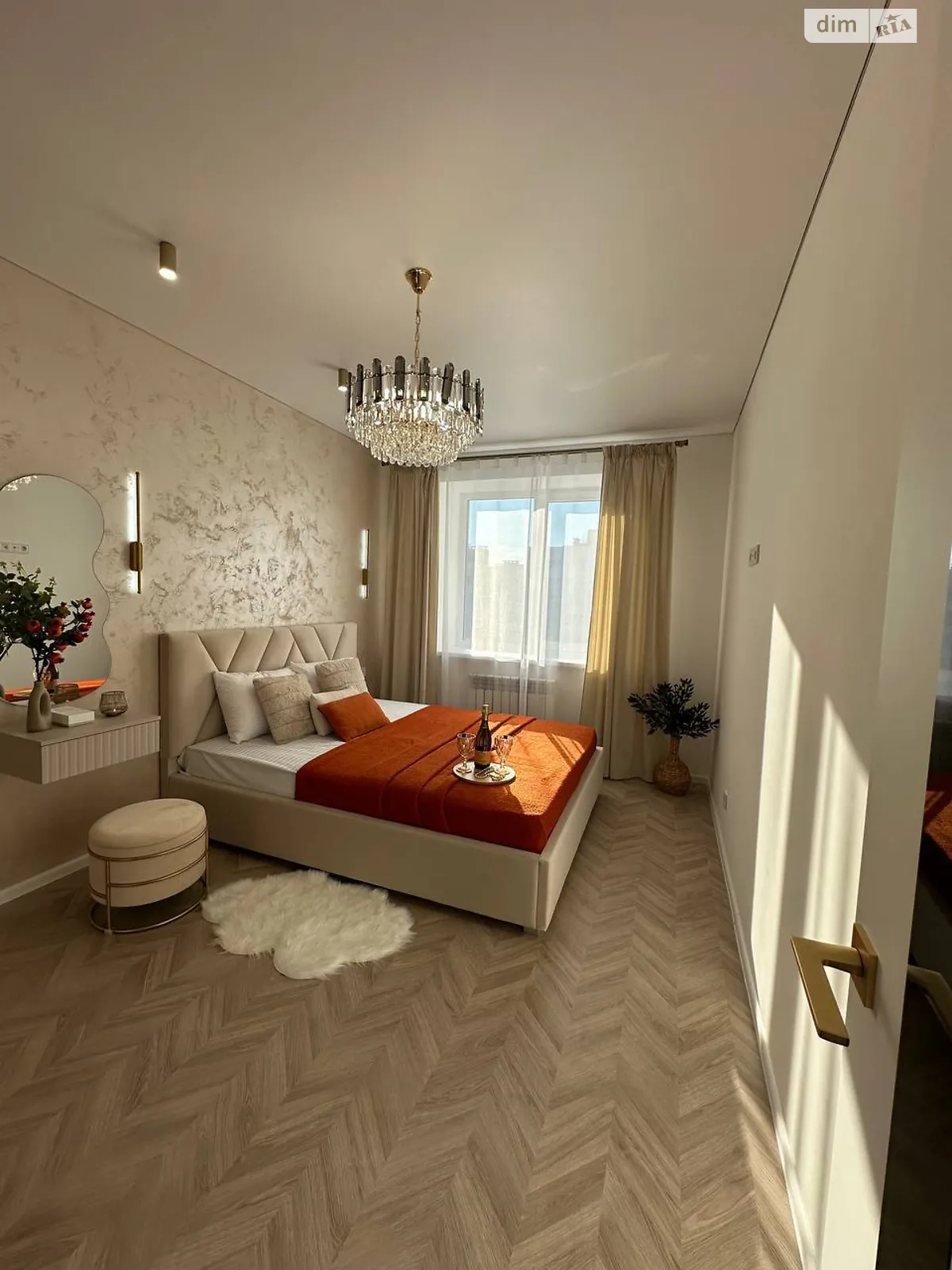 Продается 2-комнатная квартира 69 кв. м в Виннице, ул. Андрея Шептицкого, 6 - фото 1