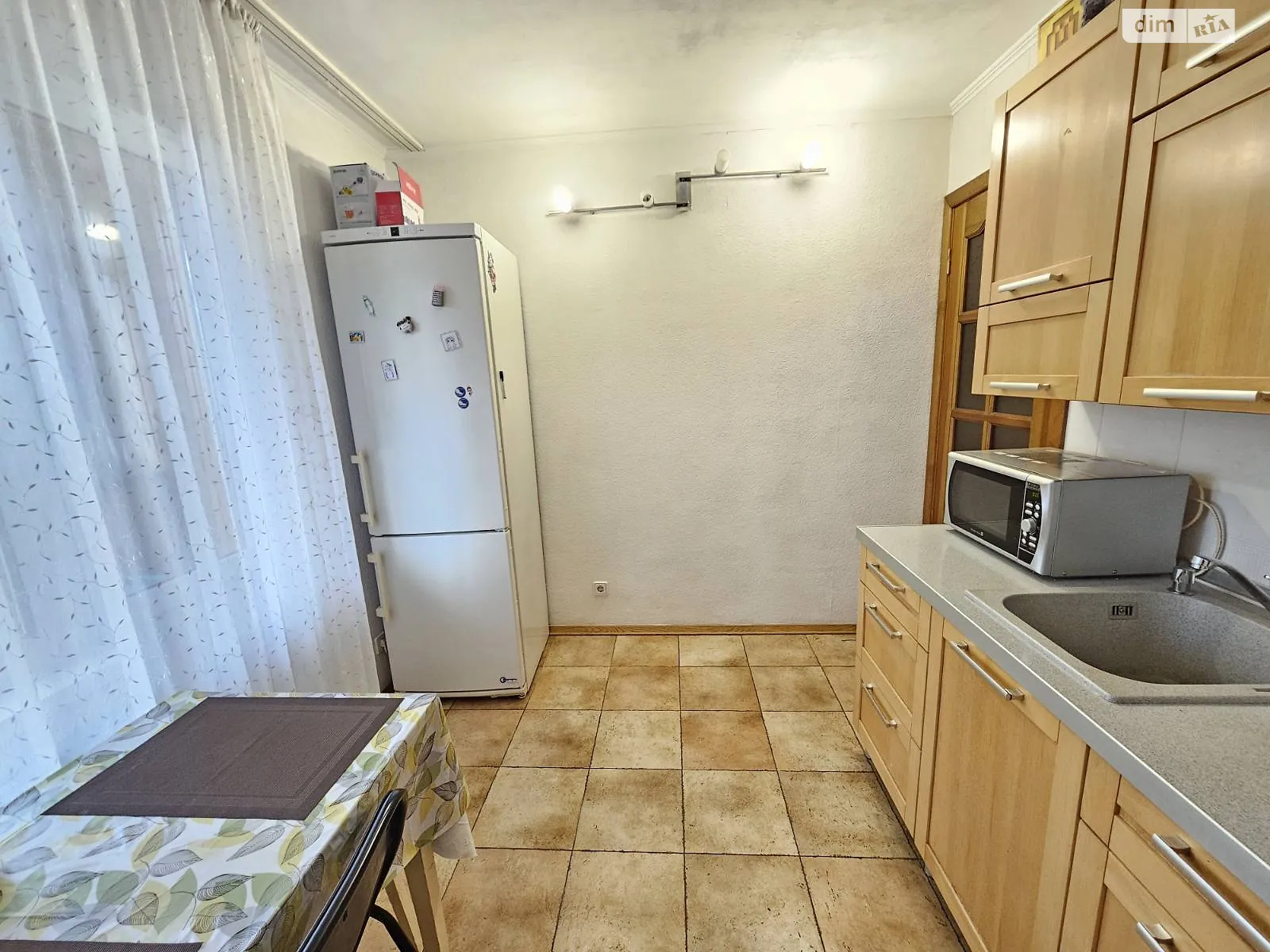 Продается 1-комнатная квартира 35.9 кв. м в Киеве, ул. Зои Гайдай, 12/10 - фото 1