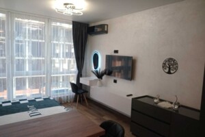 Продаж квартири, Івано-Франківськ, р‑н. Набережна, Левицького Романа (Соцзмагання) вулиця