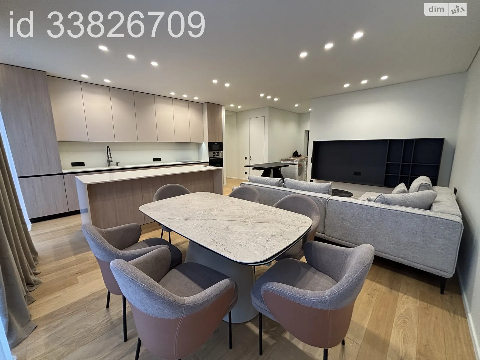 Продается 3-комнатная квартира 100.3 кв. м в Минае, цена: 180000 $ - фото 1