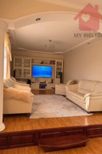 Куплю частный дом Закарпатской области