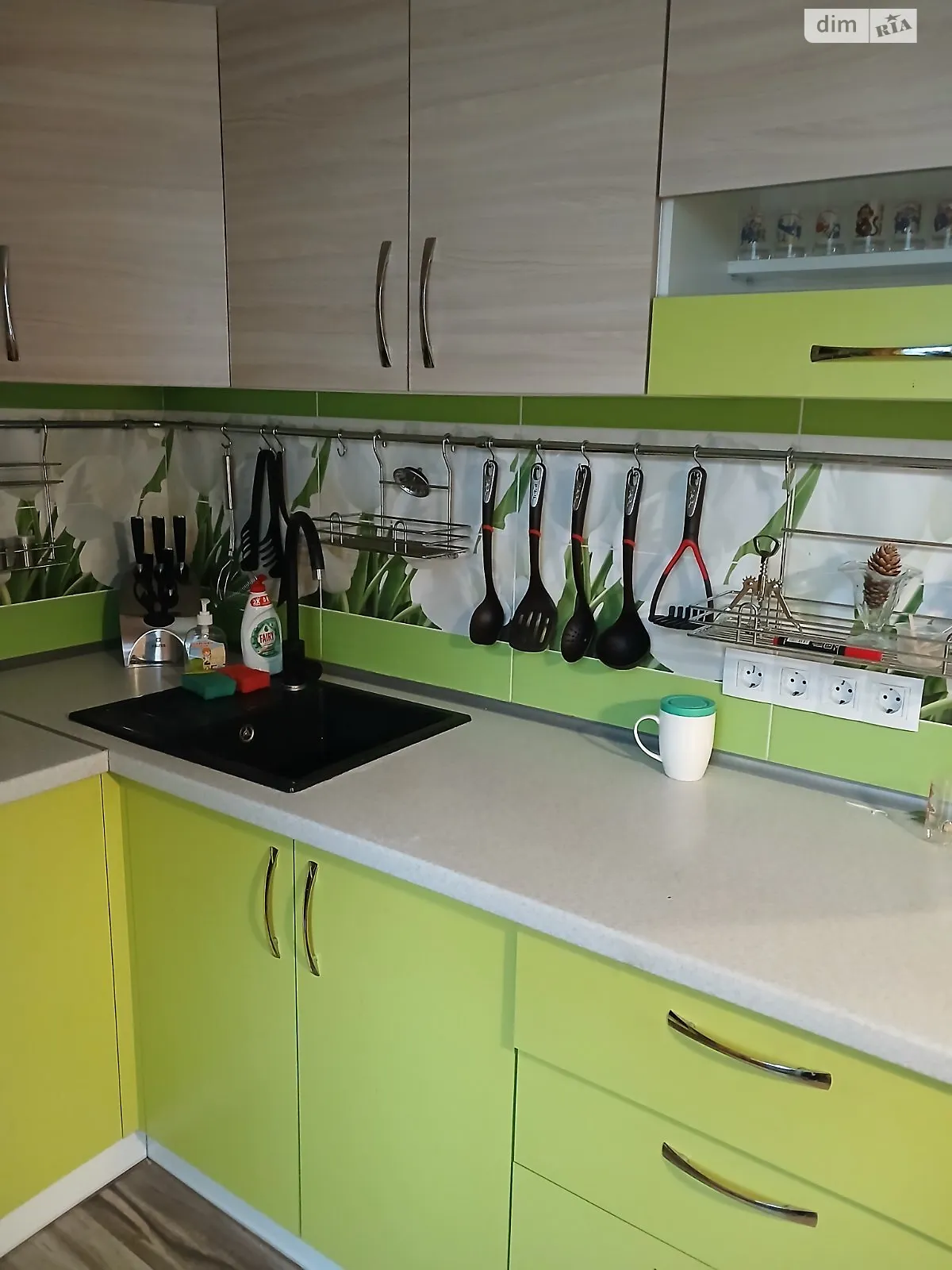 Продается 1-комнатная квартира 45.1 кв. м в Рогани, ул. Опытная, 34 - фото 1