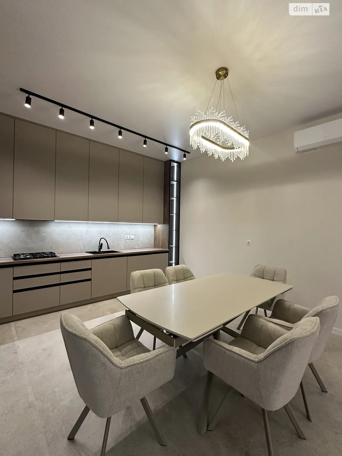 Продается одноэтажный дом 146 кв. м с балконом, цена: 295000 $ - фото 1