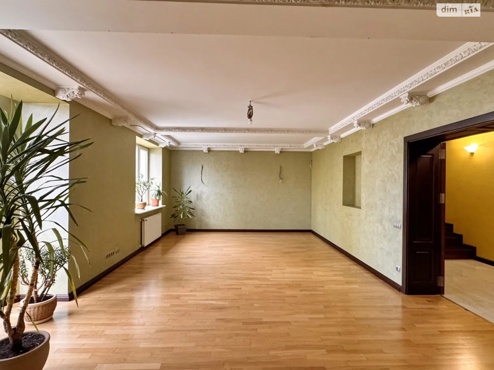 Продається 4-кімнатна квартира 170 кв. м у Львові, вул. Михайла Драгана, 9 - фото 1