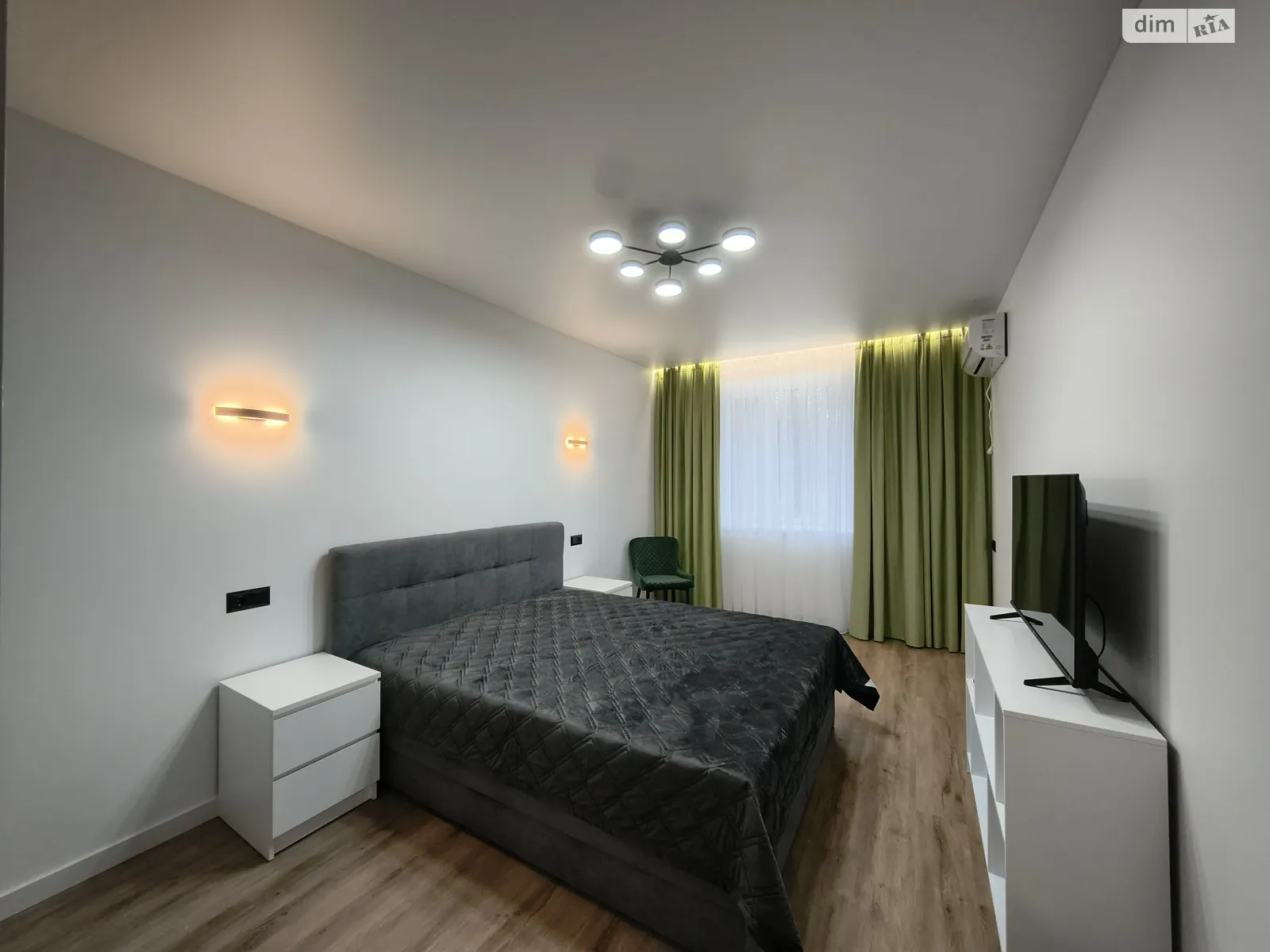 Сдается в аренду 1-комнатная квартира 44.2 кв. м в Виннице, ул. Праведников мира(Максимовича) - фото 1