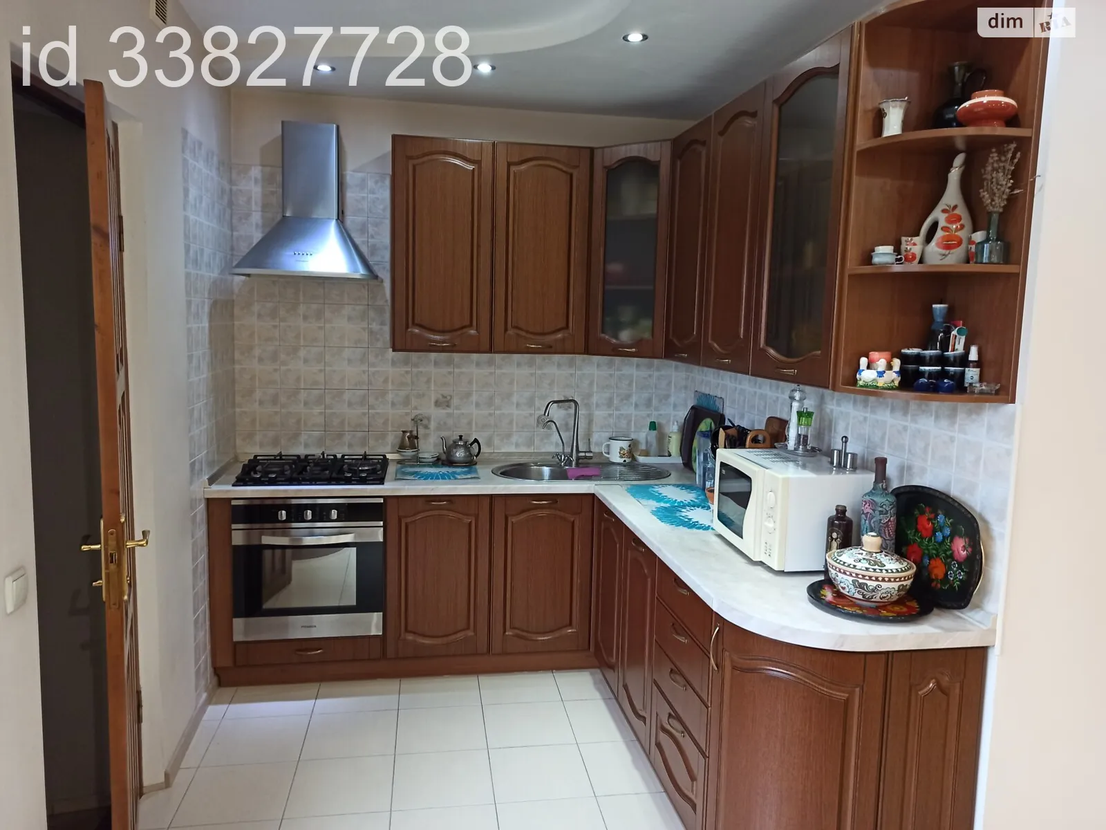 Здається в оренду кімната 150 кв. м у Києві, цена: 7000 грн - фото 1