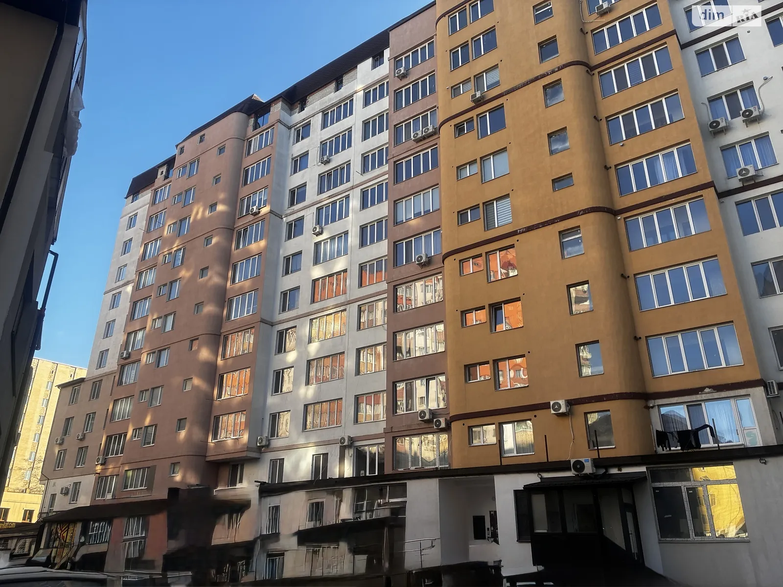 Продается 1-комнатная квартира 60 кв. м в Виннице, ул. Стрелецкая - фото 1