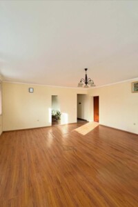 Долгосрочная аренда коммерческого помещения, Закарпатская, Мукачево, р‑н. Мукачево, Мукачево