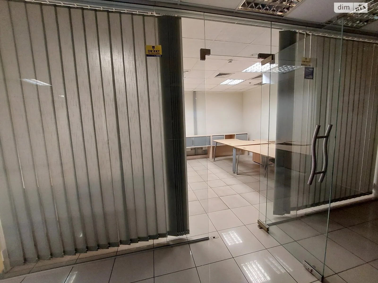 Сдается в аренду помещения свободного назначения 20 кв. м в 3-этажном здании, цена: 5000 грн - фото 1