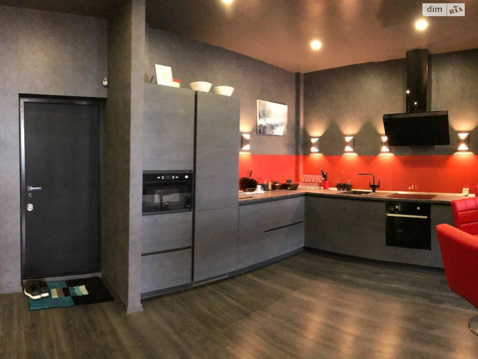 Продается 1-комнатная квартира 80 кв. м в Харькове, пер. Отакара Яроша, 16 - фото 1