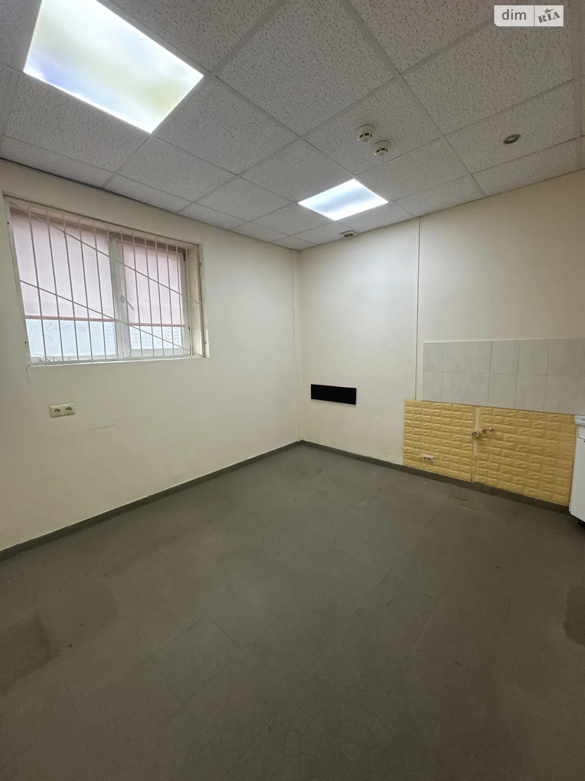 Продается помещения свободного назначения 58 кв. м в 9-этажном здании, цена: 26500 $ - фото 1