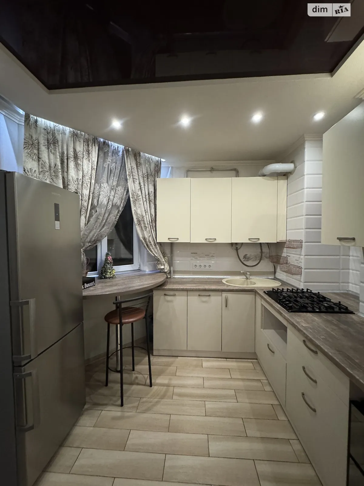 Сдается в аренду 1-комнатная квартира 50 кв. м в Ирпене, ул. Севериновская, 105Л - фото 1