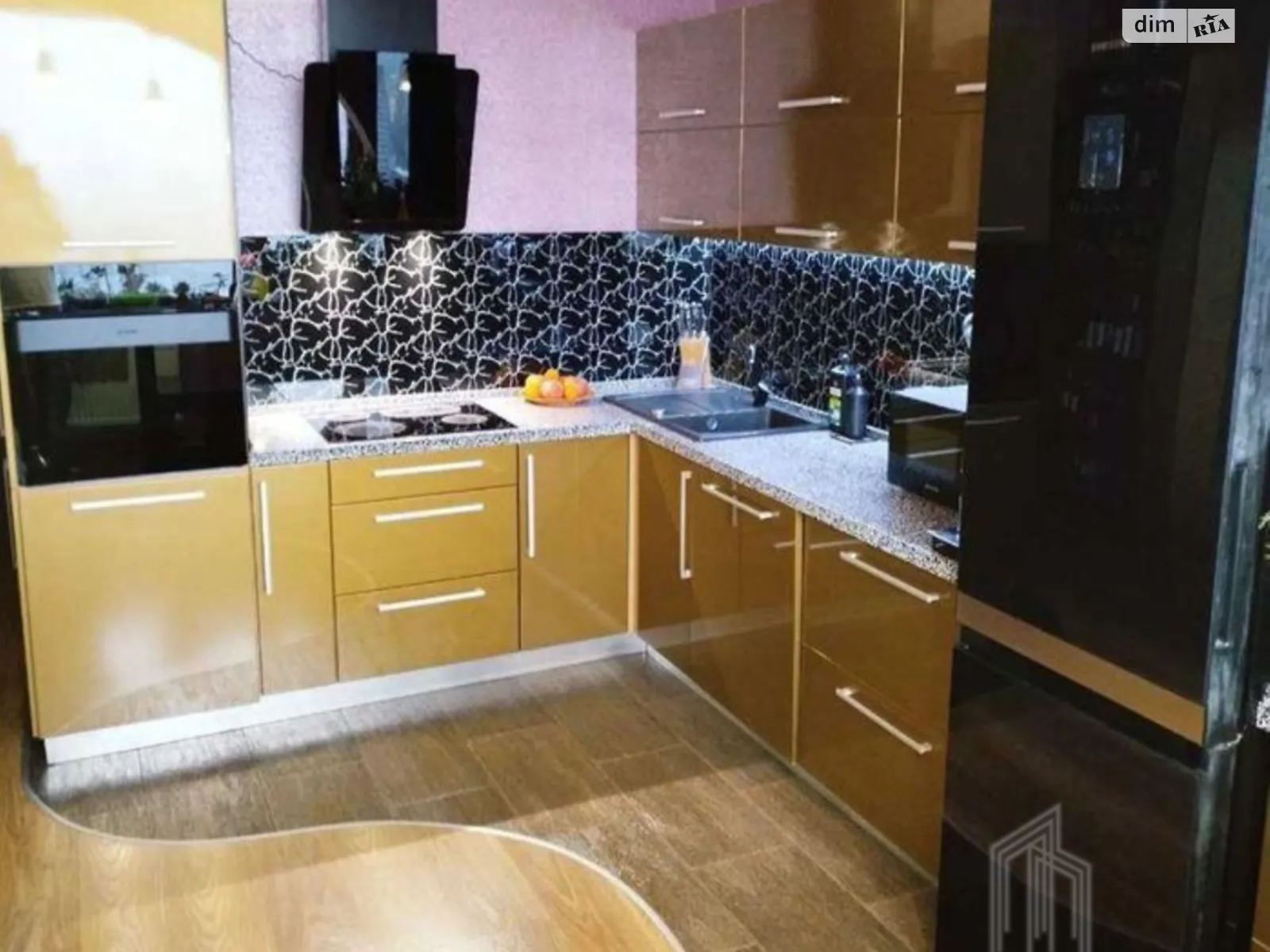 Продается 2-комнатная квартира 61.2 кв. м в Киеве - фото 1