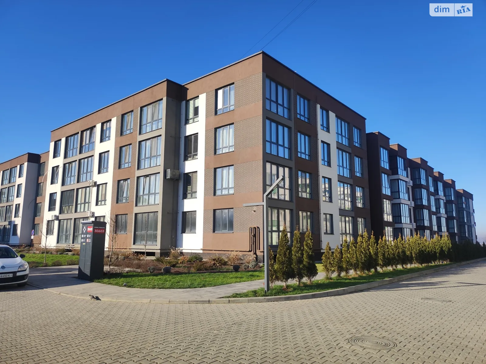 Продается 1-комнатная квартира 52 кв. м в Лисиничах, ул. Золотая - фото 1