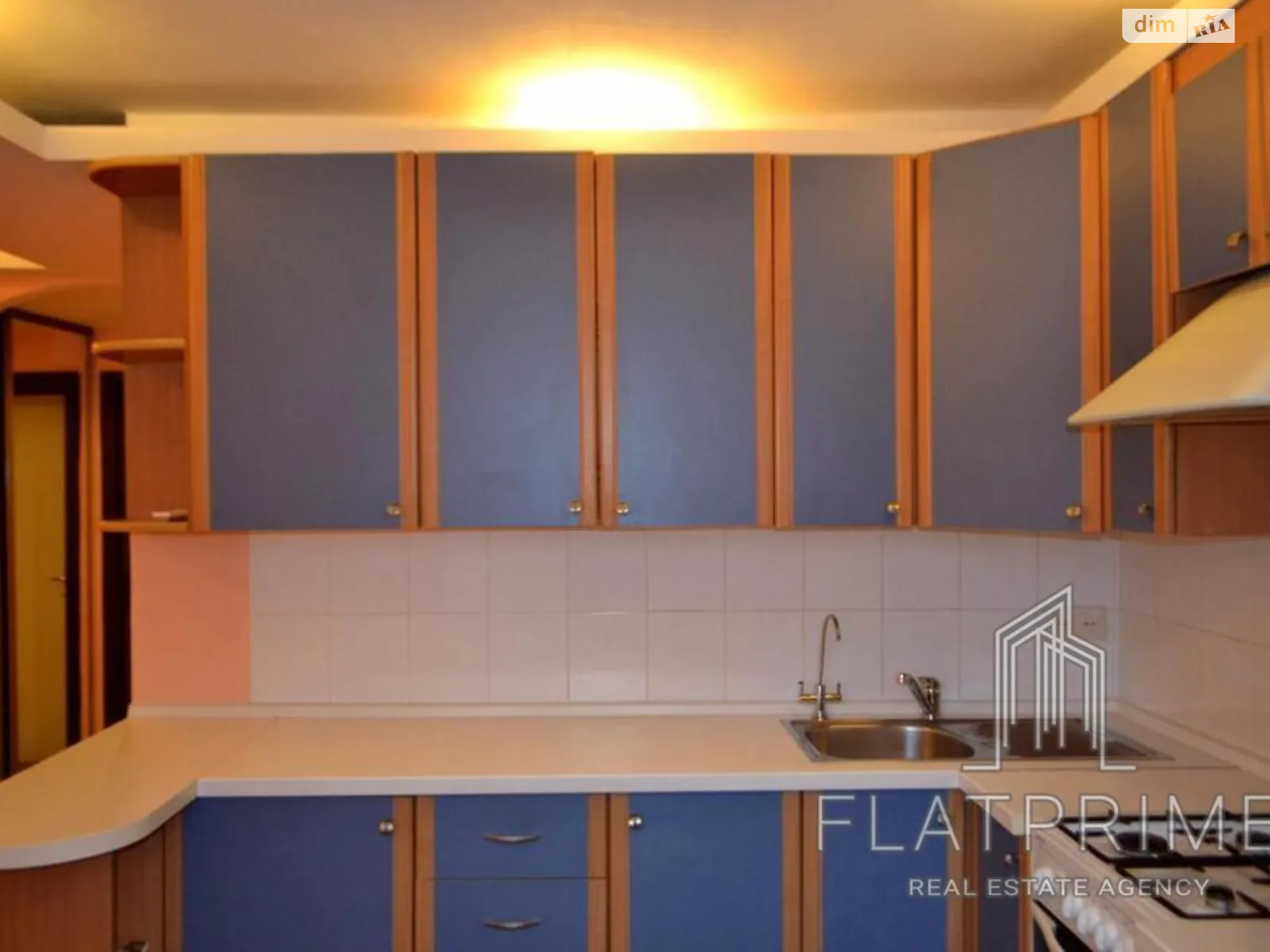 Продается 2-комнатная квартира 46 кв. м в Киеве - фото 1