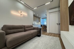 Продаж квартири, Івано-Франківськ, р‑н. Центр, Південний бульвар